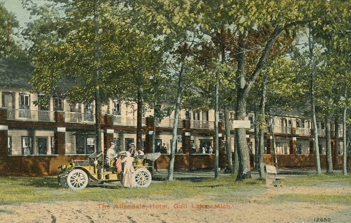 Allendale Hotel - Old Postcard